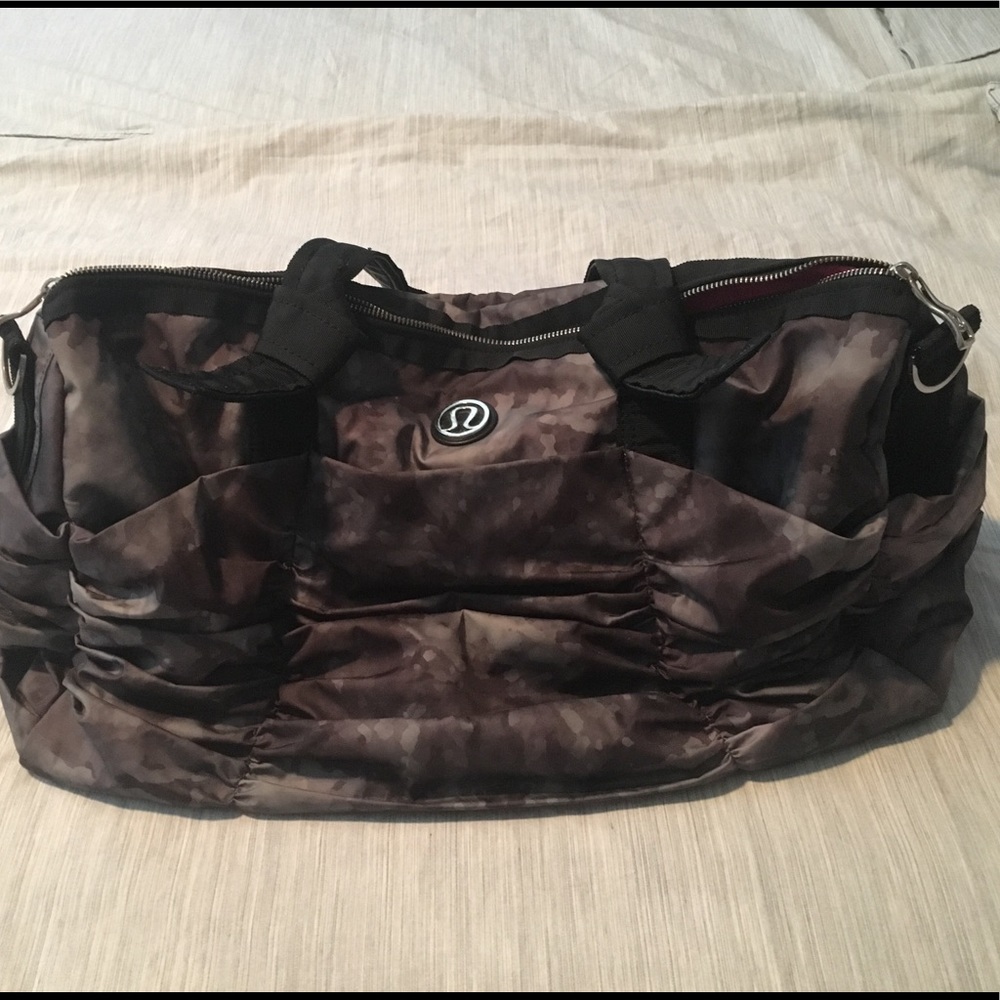 Lulemon Destined For Greatness duffle bag